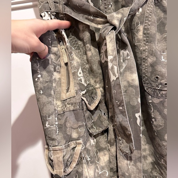 Da-Nang Camouflage Short Sleeve Jumpsuit - Picture 6 of 8